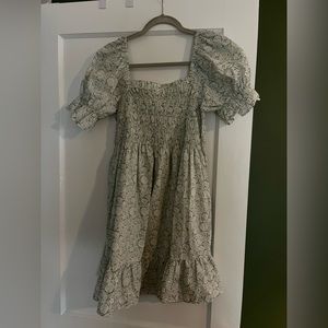 Green / white floral sundress